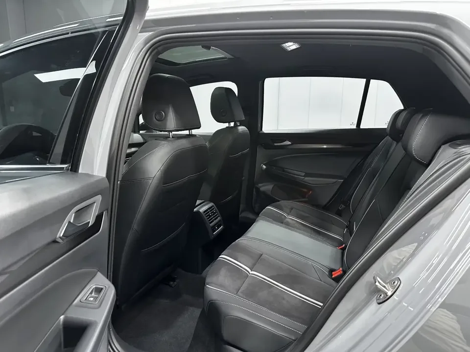 Volkswagen Golf golf 2023 280TSI DSG R-Line Lite 2022 — thumbnail 5