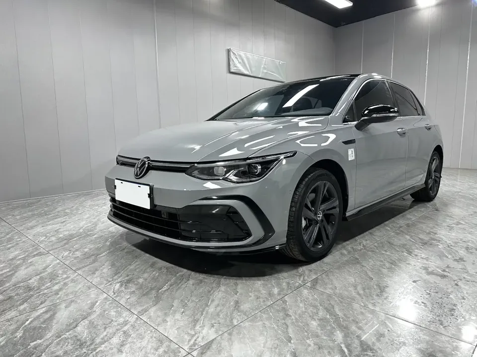 Volkswagen Golf golf 2023 280TSI DSG R-Line Lite 2022 — photo 1, buy with delivery to Moscow