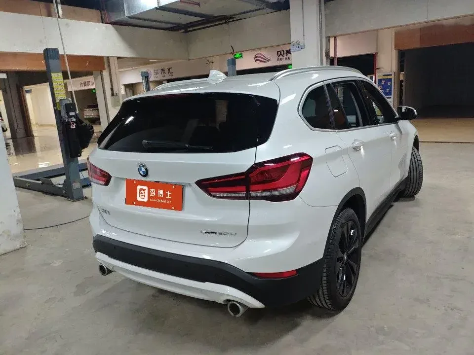 BMW X1 BMW X1 2021 sDrive20Li Fashion 2022 — thumbnail 2