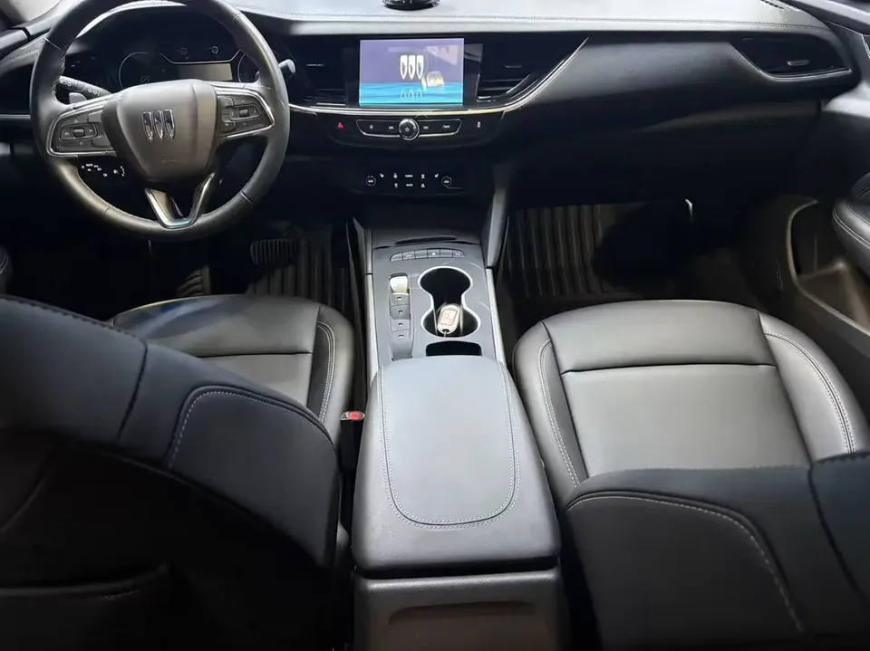 Buick Majesty Majesty 2024 25T Super Edition 2024 — thumbnail 3