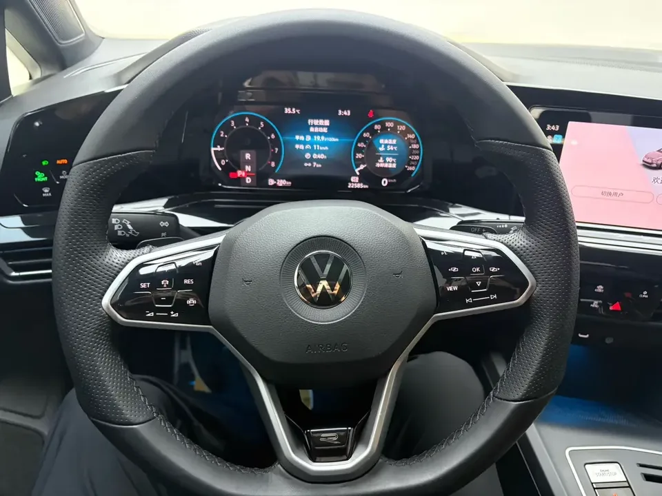Volkswagen Golf golf 2021 280TSI DSG R-Line 2022 — thumbnail 4