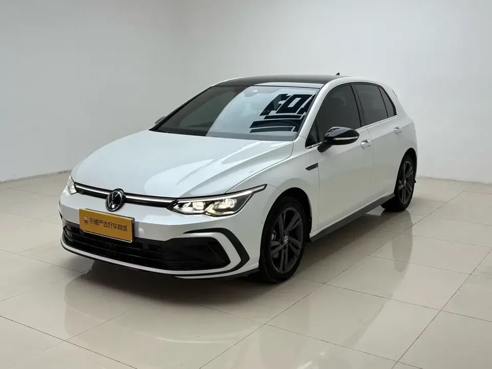 Volkswagen Golf golf 2021 280TSI DSG R-Line 2022 — photo 1, buy with delivery to Moscow