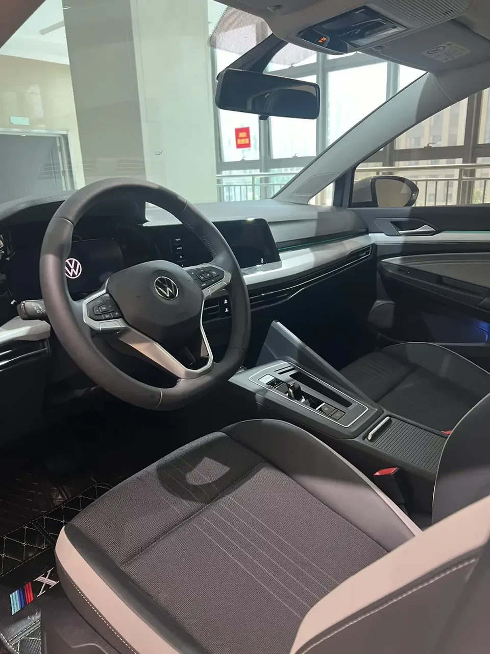 Volkswagen Golf golf 2024 280TSI DSG Pro Enjoy Edition 2024 — thumbnail 2
