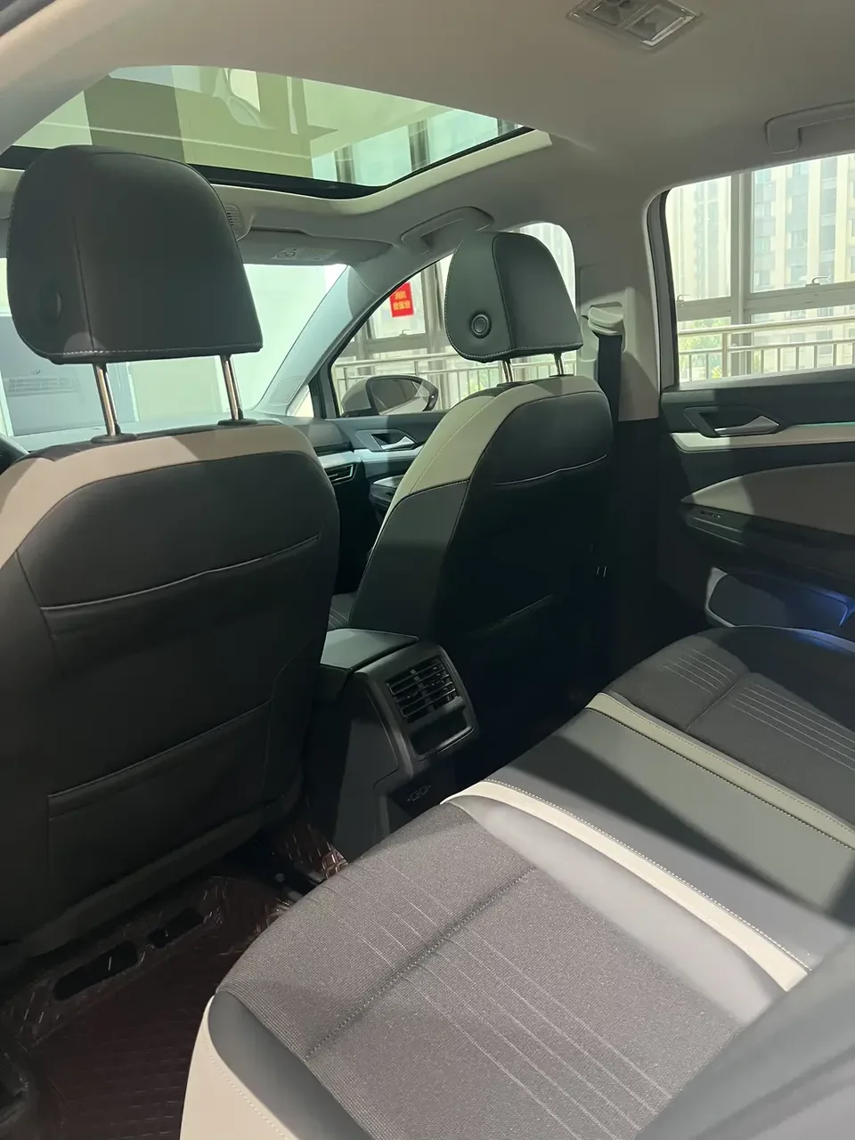 Volkswagen Golf golf 2024 280TSI DSG Pro Enjoy Edition 2024 — thumbnail 3