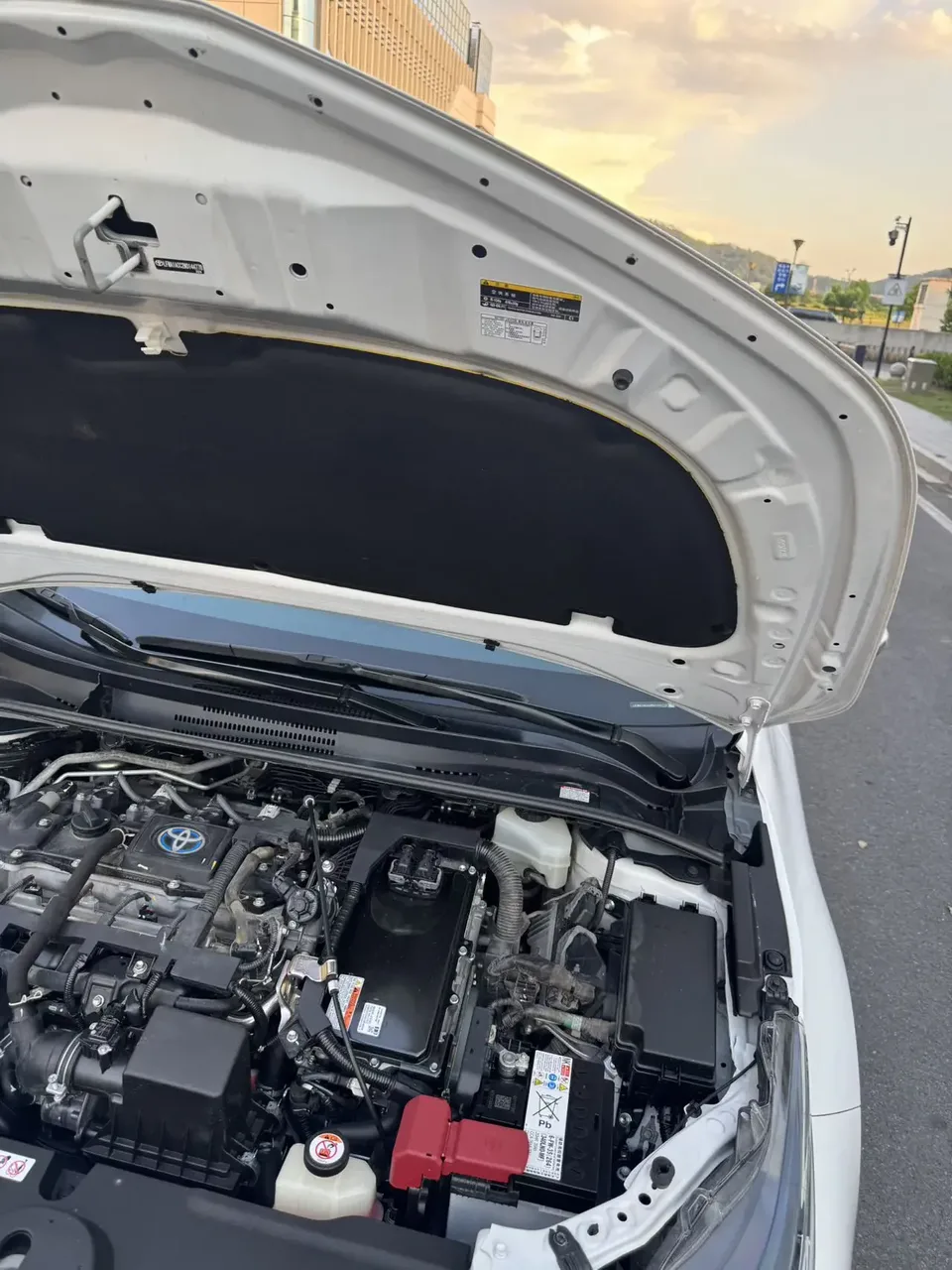Toyota Corolla Corolla 2021 Dual Engine 1.8L E-CVT Ultimate Edition 2022 — thumbnail 3