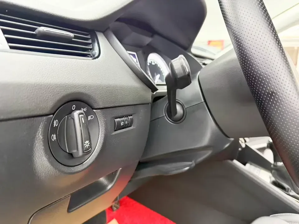 Skoda Octavia Octavia 2022 1.5L Automatic Comfort Edition 2022 — thumbnail 5