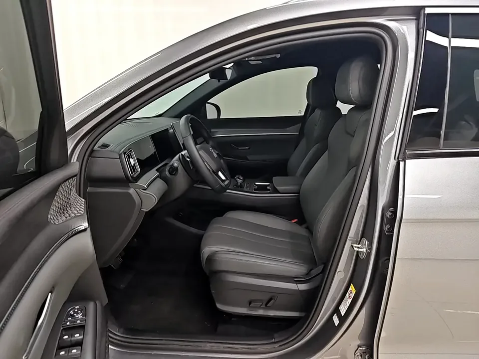 BYD Song Pro DM Song Pro DM 2025 Second generation intelligent driving version DM-i 75KM leading model 2025 — thumbnail 5
