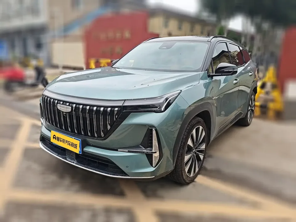 Geely Atlas L Boyue L 2025 The fourth generation 1.5TD DCT Jinxiu 2025 — photo 1, buy with delivery to Moscow