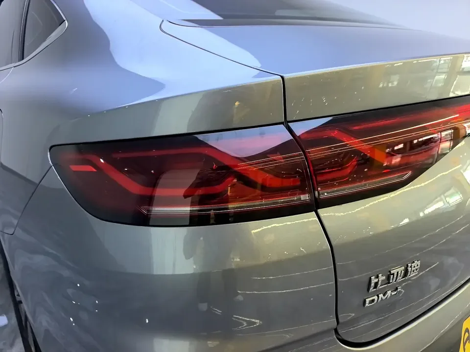 BYD Qin L DM Qin L DM 2025 Intelligent Driving Edition DM-i 80KM Leading Edition 2025 — thumbnail 4