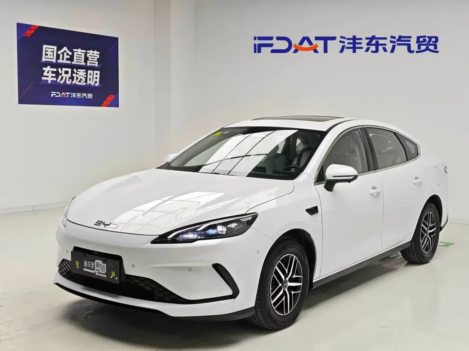 BYD Seal 05DM Seal 05DM 2025 DM-i 120KM flagship version 2025 — photo 1, buy with delivery to Moscow