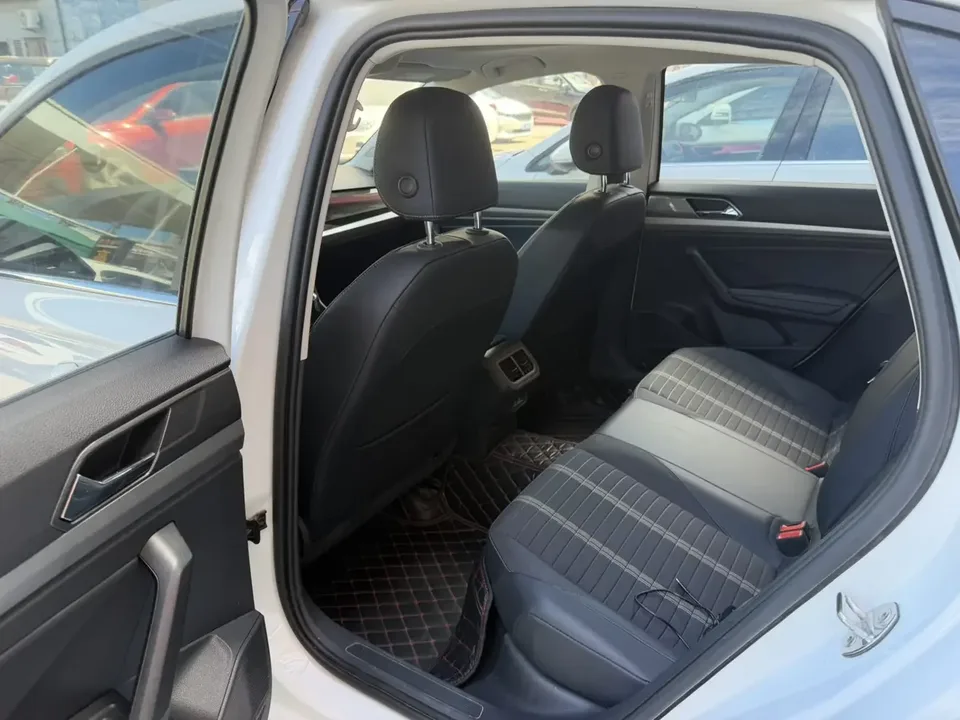 Volkswagen Lavida Lavida 2021 280TSI DSG Comfort Edition 2022 — thumbnail 3