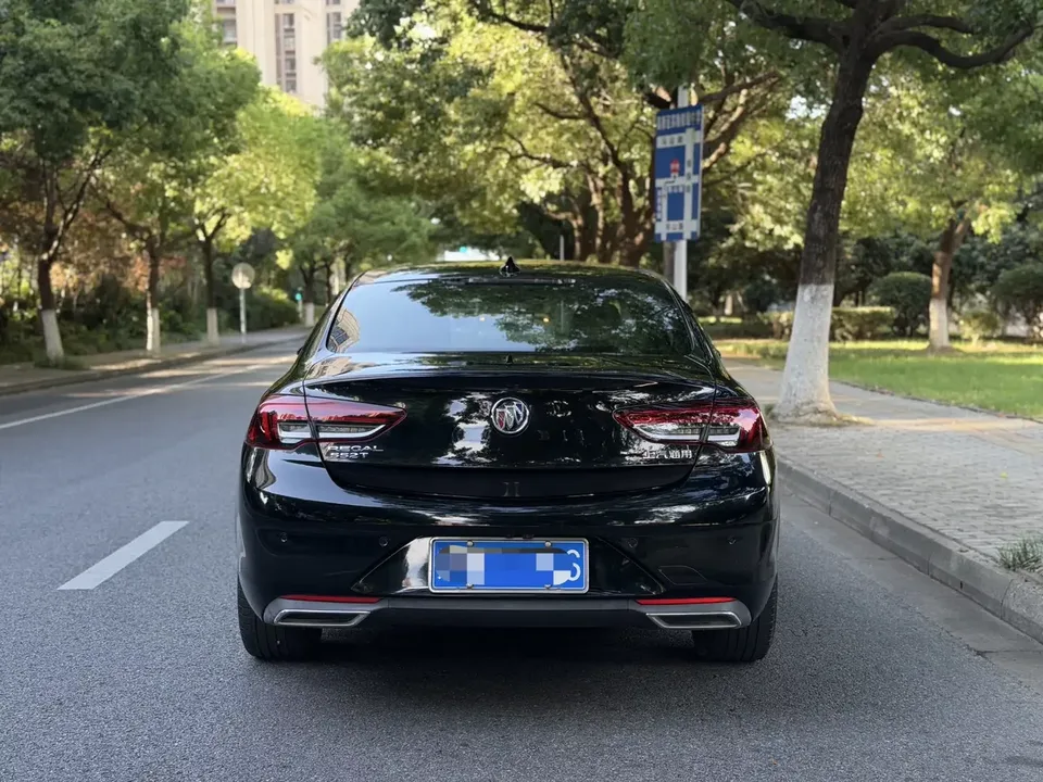 Buick Majesty Majesty 2023 552T Smart 2022 — thumbnail 2