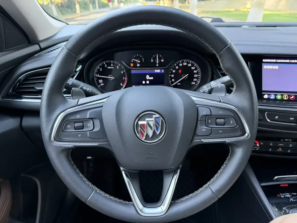Buick Majesty Majesty 2023 552T Smart 2022 — thumbnail 4