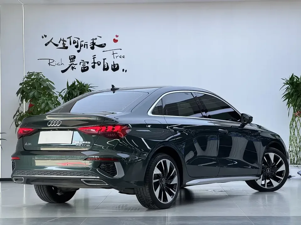 Audi A3 Audi A3 2024 A3L Limousine 35 TFSI Stylish Sports 2024 — thumbnail 2