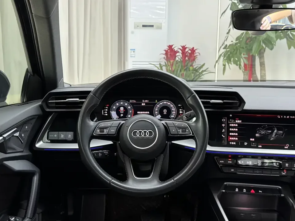 Audi A3 Audi A3 2024 A3L Limousine 35 TFSI Stylish Sports 2024 — thumbnail 5
