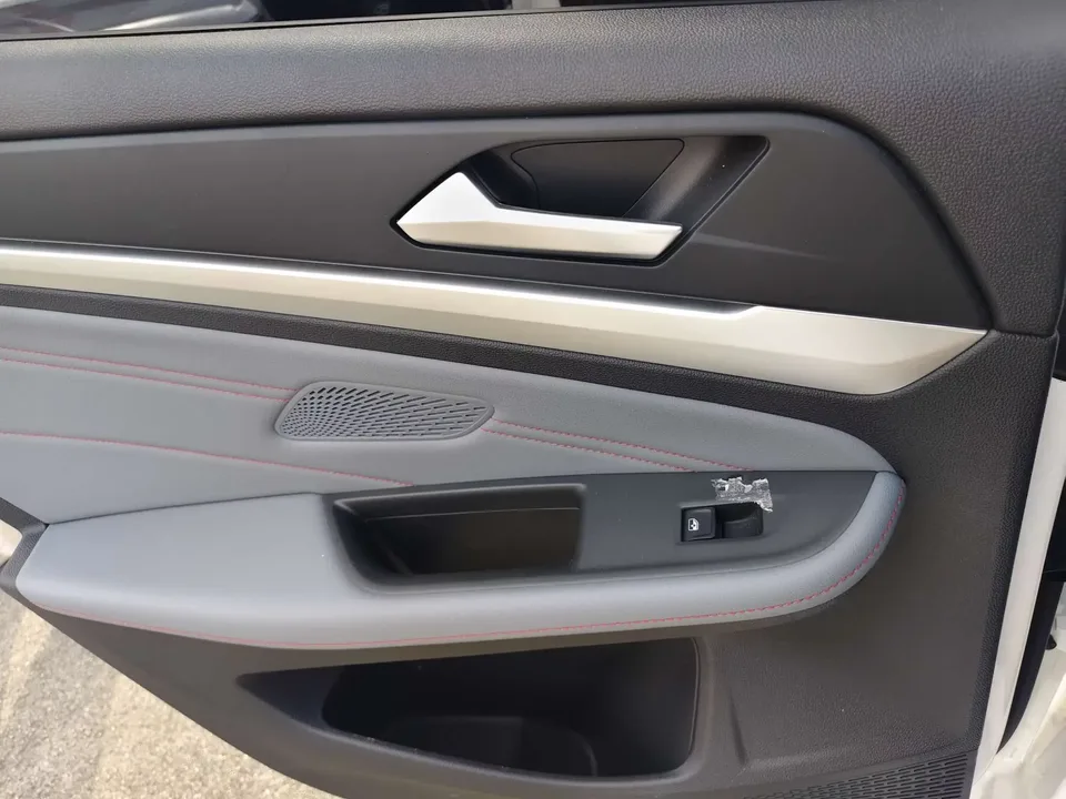Volkswagen Lamando Lingdu 2024 Lingdu L 280TSI DSG Hot Edition 2024 — thumbnail 5