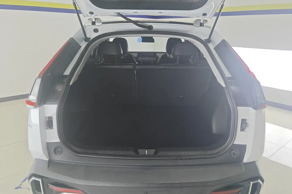 GAC Trumpchi Empow shadowcool 2022 Hybrid 2.0ATK Gemini Edition 2024 — thumbnail 5