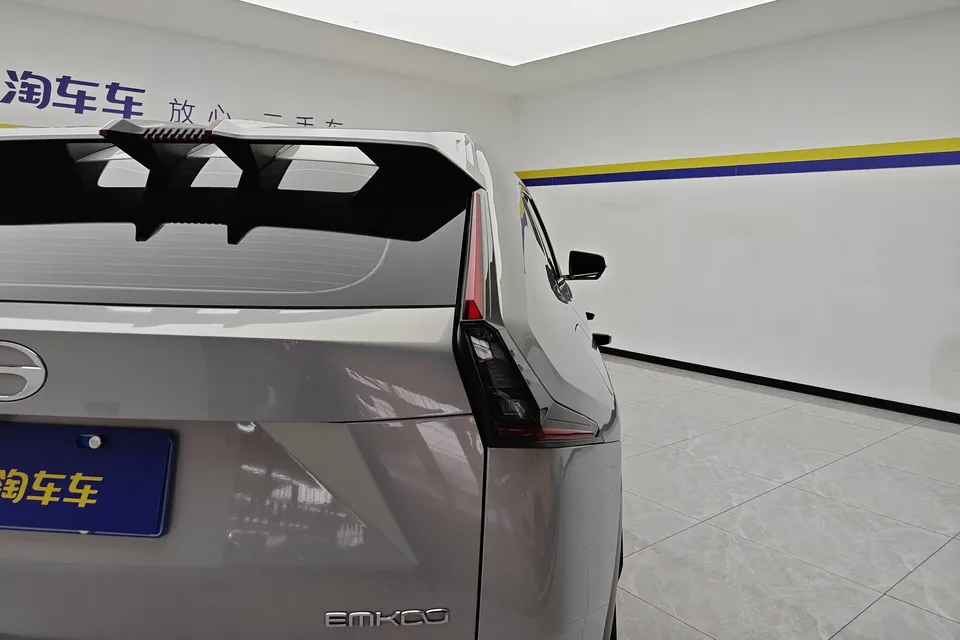 GAC Trumpchi Empow shadowcool 2022 1.5T Supernova Pro Edition 2023 — thumbnail 3