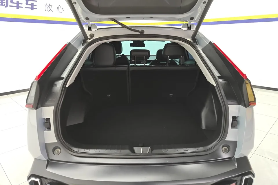 GAC Trumpchi Empow shadowcool 2022 1.5T Supernova Pro Edition 2023 — thumbnail 5