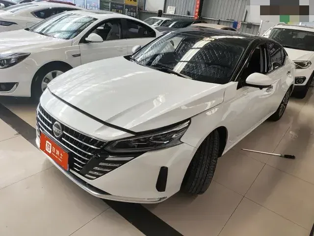 Nissan Altima Sound of nature 2024 2.0L SV Black Gold Edition 2024 — photo 1, buy with delivery to Moscow