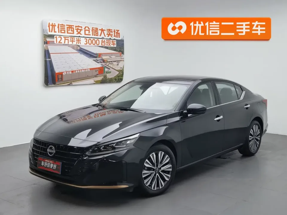 Nissan Altima Sound of nature 2024 2.0L SV Black Gold Edition 2024 — photo 1, buy with delivery to Moscow