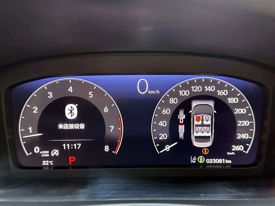 Honda CIVIC Civic 2022 240TURBO CVT Dynamic C-position Special Edition 2025 — миниатюра 3