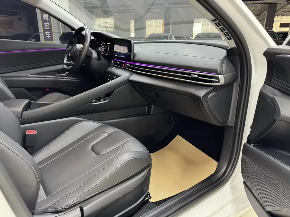 Hyundai Elantra Elantra 2022 1.5L CVT LUX Premium Edition 2022 — thumbnail 5