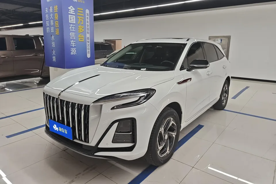 Hongqi HS3 Hongqi HS3 2024 1.5T Shanwei Edition 2024 — photo 1, buy with delivery to Moscow