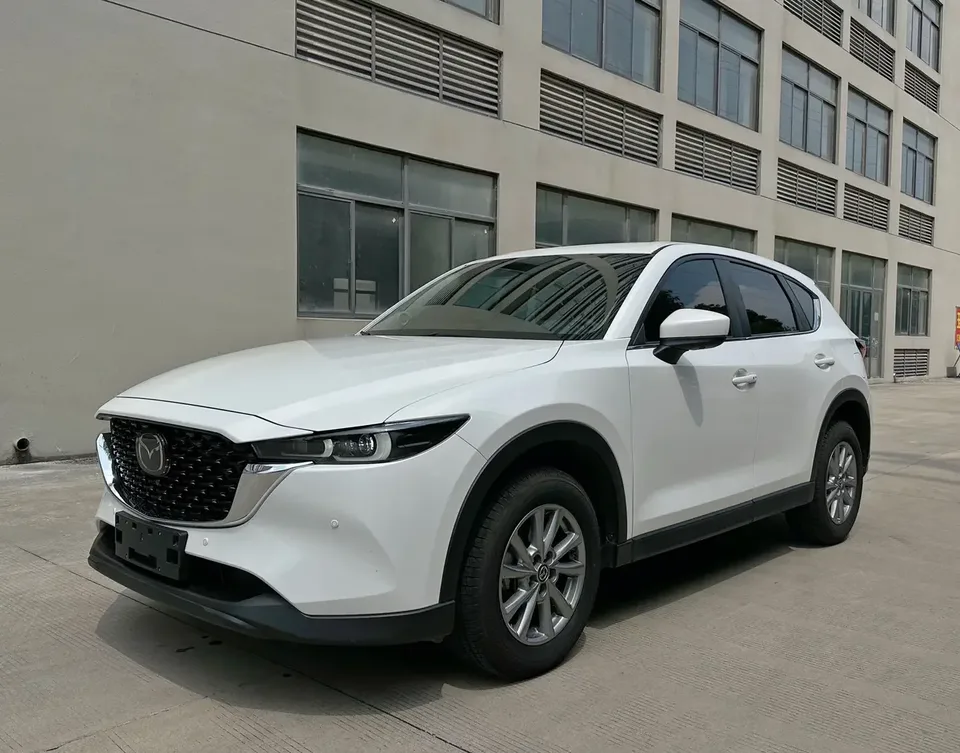 Mazda CX-5 Mazda CX-5 2025 2.0L Automatic 2WD Zhishang Pro 2025 — photo 1, buy with delivery to Moscow