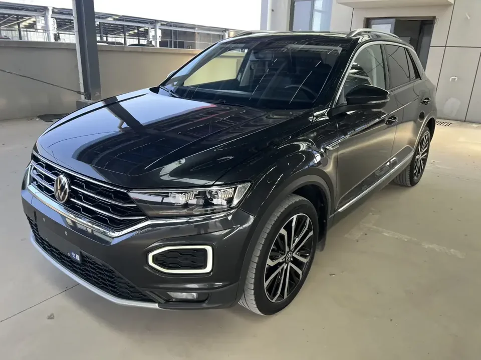 Volkswagen T-Roc TANG 2022 280TSI DSG 2WD Comfort PLUS 2022 — photo 1, buy with delivery to Moscow