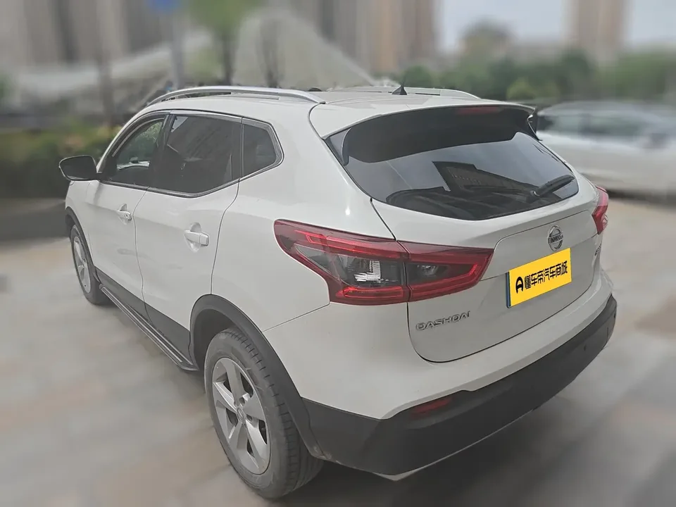 Nissan Qashqai Qashqai 2022 2.0L XV Smart Edition 2023 — thumbnail 4