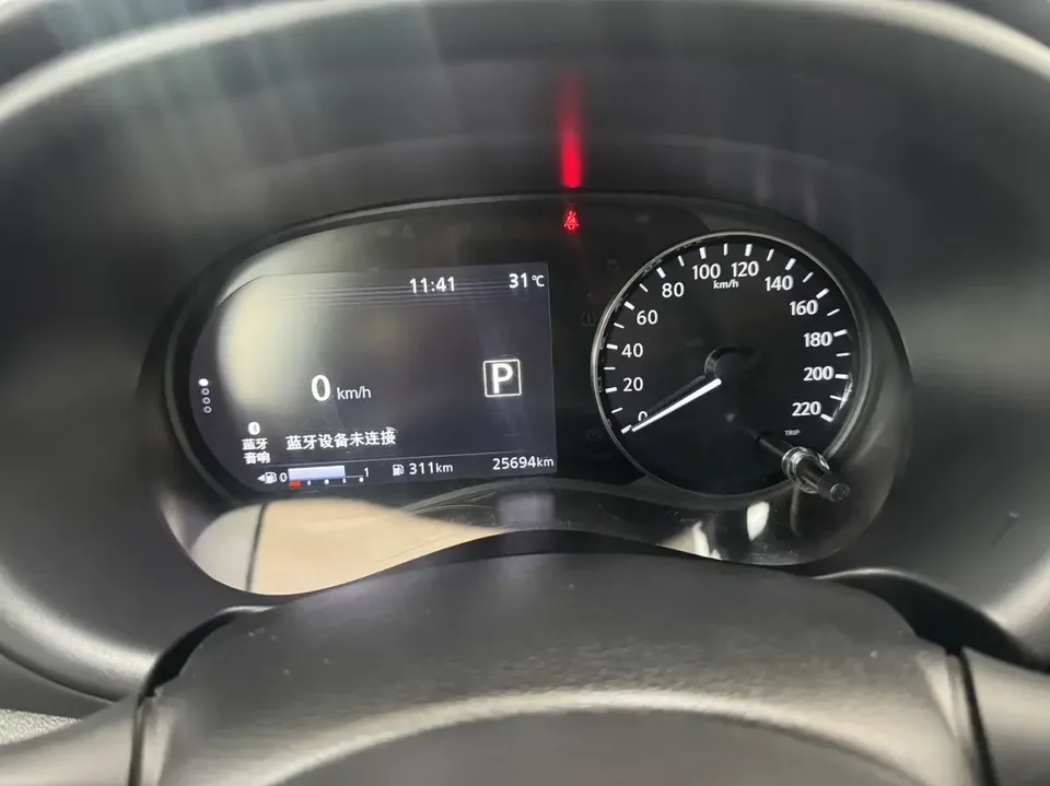 Nissan Jinke Jinke 2022 1.5L XV CVT Deluxe Edition 2022 — thumbnail 3