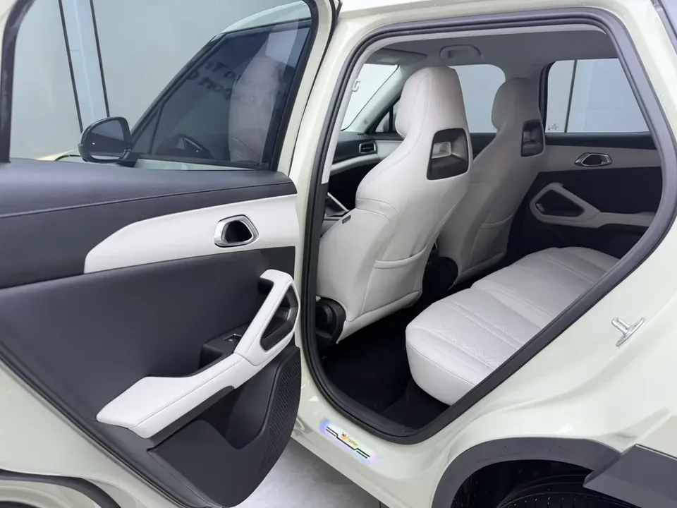 BYD Yuan Up Yuan UP 2025 Smart Driving Edition 401KM Vitality Edition 2025 — thumbnail 5