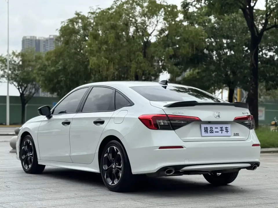 Honda CIVIC Civic 2022 240TURBO CVT Fuel Edition 2022 — thumbnail 2