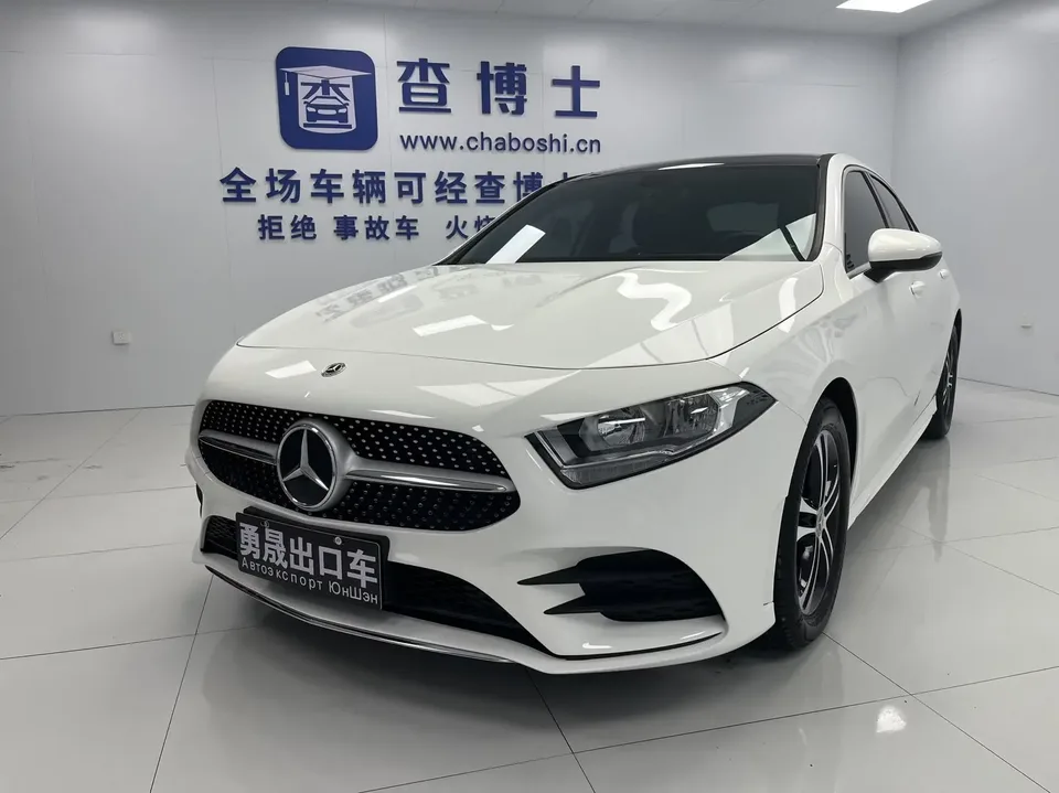 Mercedes-Benz Klasa A Mercedes Benz A Class 2022 A 180 L sports sedan facelift 2022 — photo 1, buy with delivery to Moscow