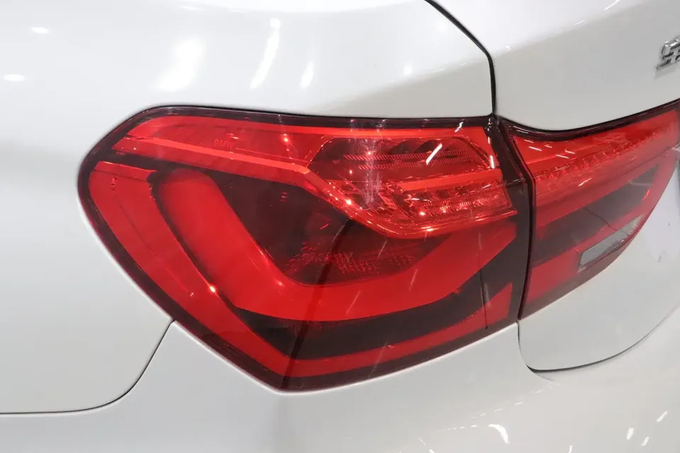 BMW 1 Series BMW 1 Series 2021 120i M Sport Night Edition 2022 — thumbnail 4