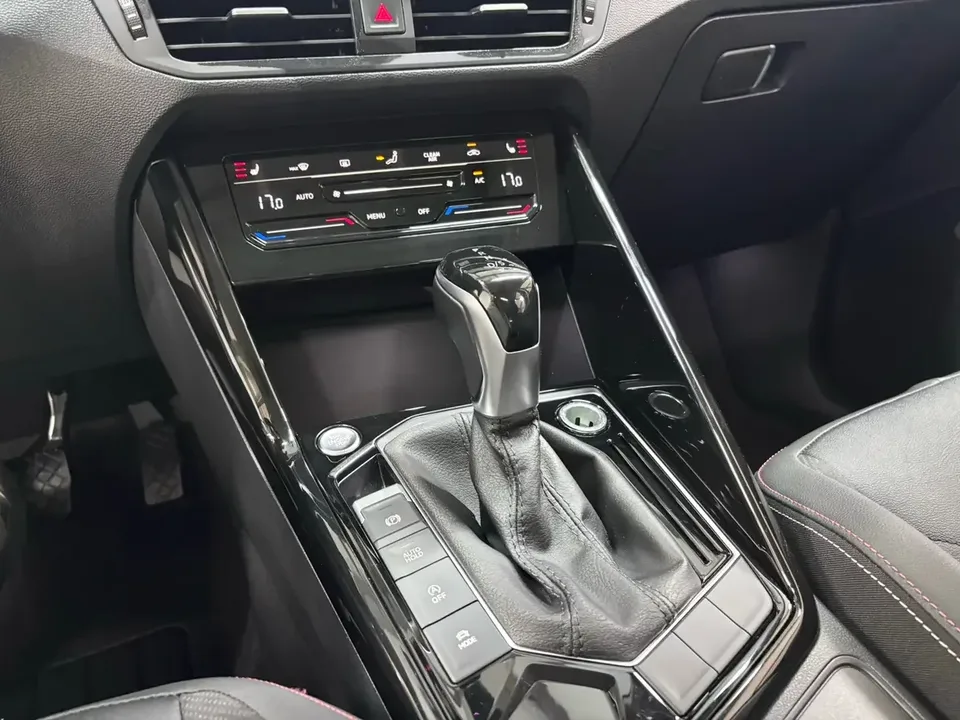 Volkswagen Tayron Tanyue 2022 280TSI 2WD Luxury Smart Edition 2022 — thumbnail 5