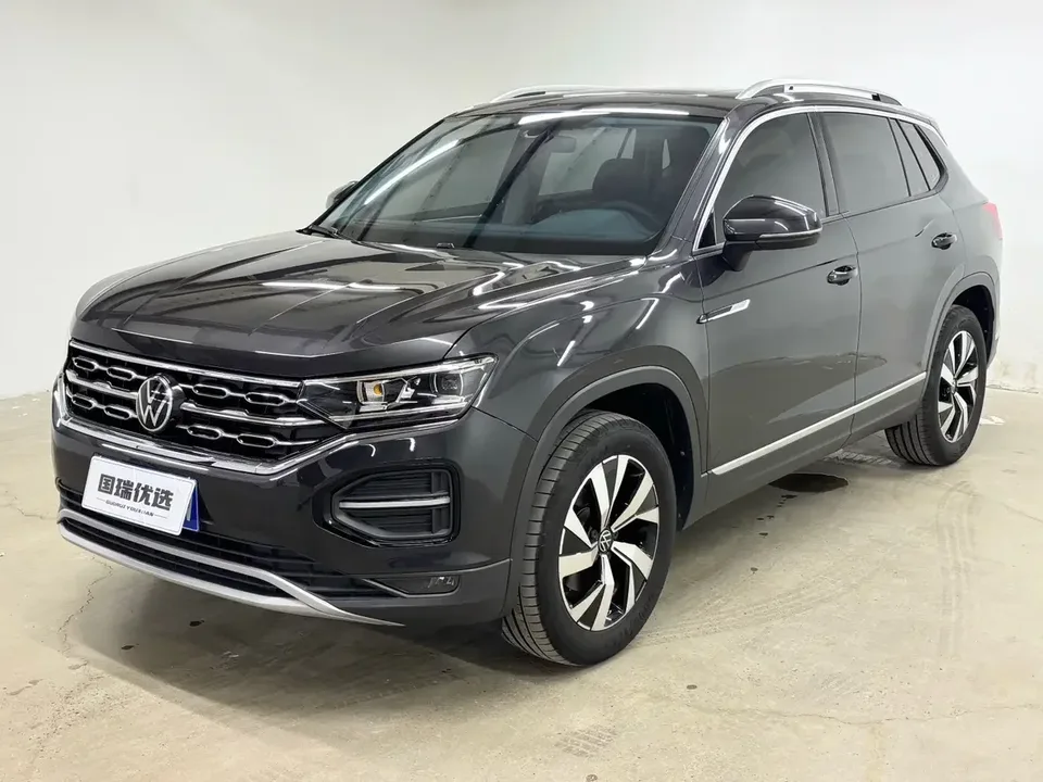 Volkswagen Tayron Tanyue 2022 280TSI 2WD Luxury Smart Edition 2022 — photo 1, buy with delivery to Moscow