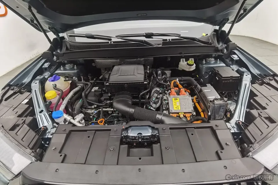 Chery Tiggo 7 PLUS PHEV Tiggo 7 PLUS PHEV 2023 1.5T DHT Zhiyuan Edition 2023 — thumbnail 2