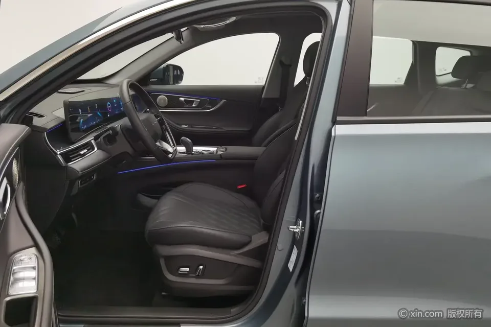 Chery Tiggo 7 PLUS PHEV Tiggo 7 PLUS PHEV 2023 1.5T DHT Zhiyuan Edition 2023 — thumbnail 5