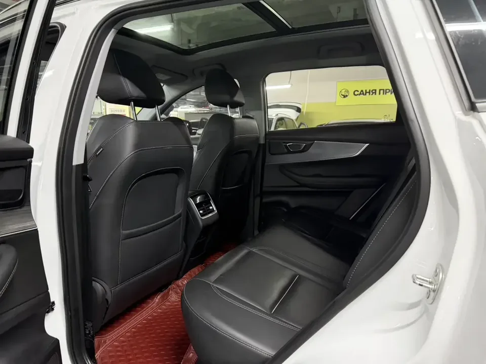 Chery Tiggo 7 Plus Tiggo 7 PLUS 2021 1.5T CVT Luxury+ 2022 — миниатюра 4