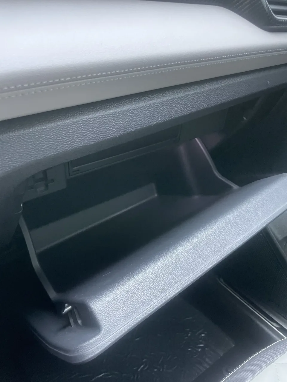 Volkswagen Tayron Tanyue 2023 280TSI 2WD Luxury Plus Advanced Edition 2023 — thumbnail 4