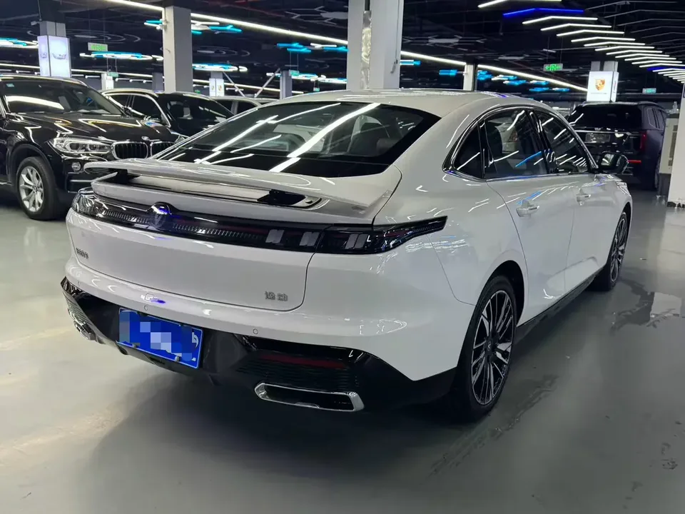Changan Escape Escape 2026 Fourth-generation 1.5T DCT 500Bar Jinxiang model 2025 — thumbnail 2
