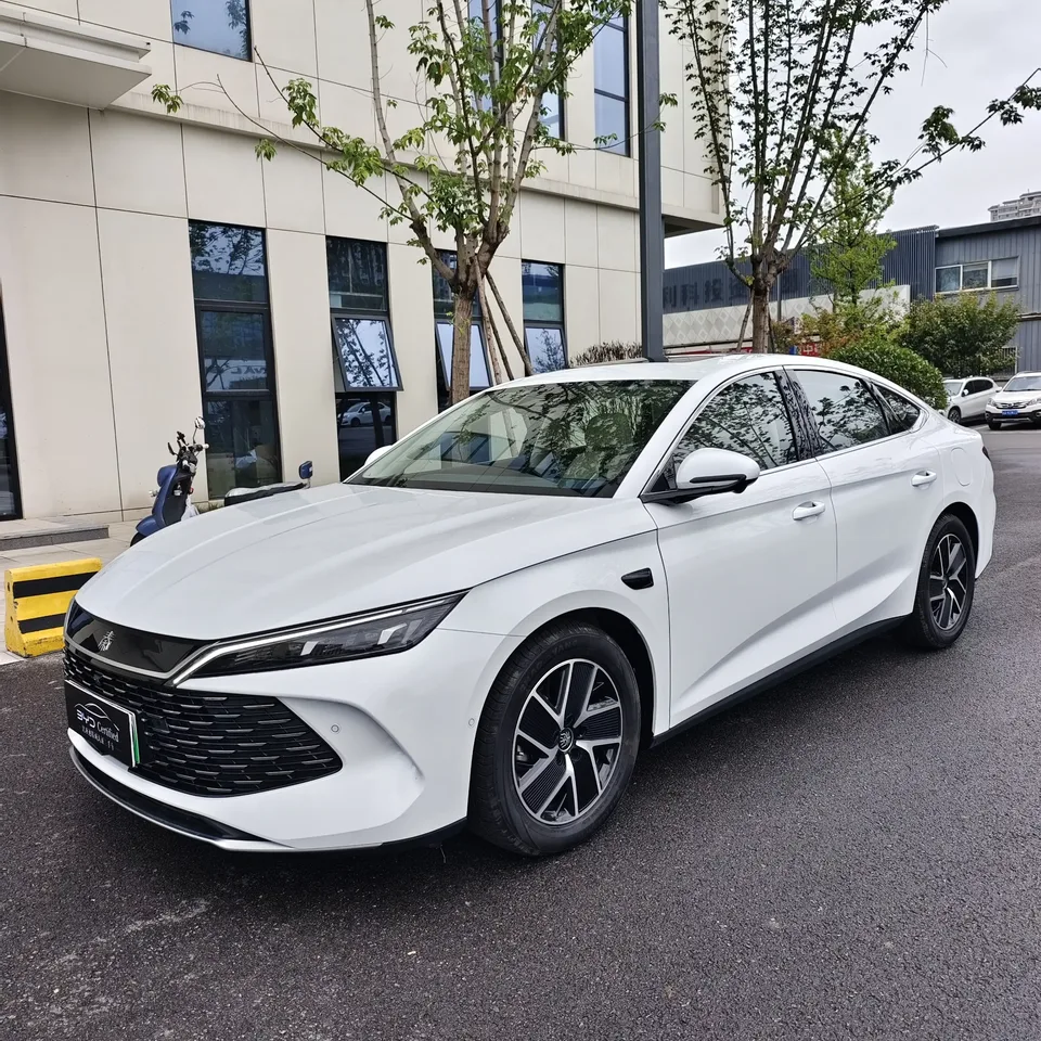 BYD Qin L DM Qin L DM 2025 DM-i 80KM Intelligent Driving Edition 2025 — photo 1, buy with delivery to Moscow