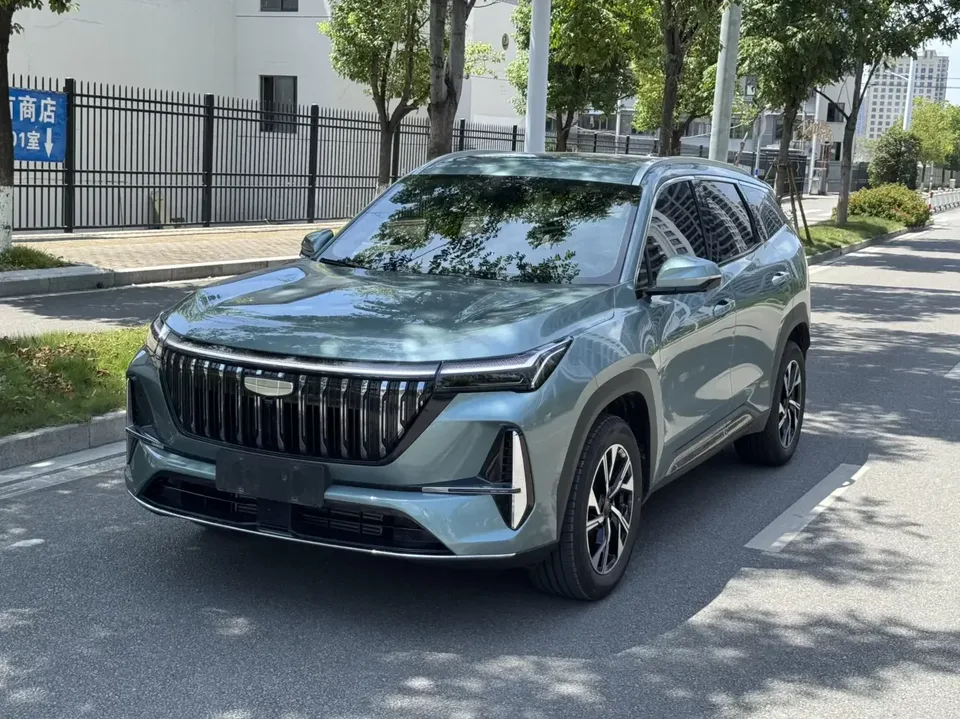 Geely Atlas L Boyue L 2025 The fourth generation 1.5TD DCT starts its journey 2025 — photo 1, buy with delivery to Moscow