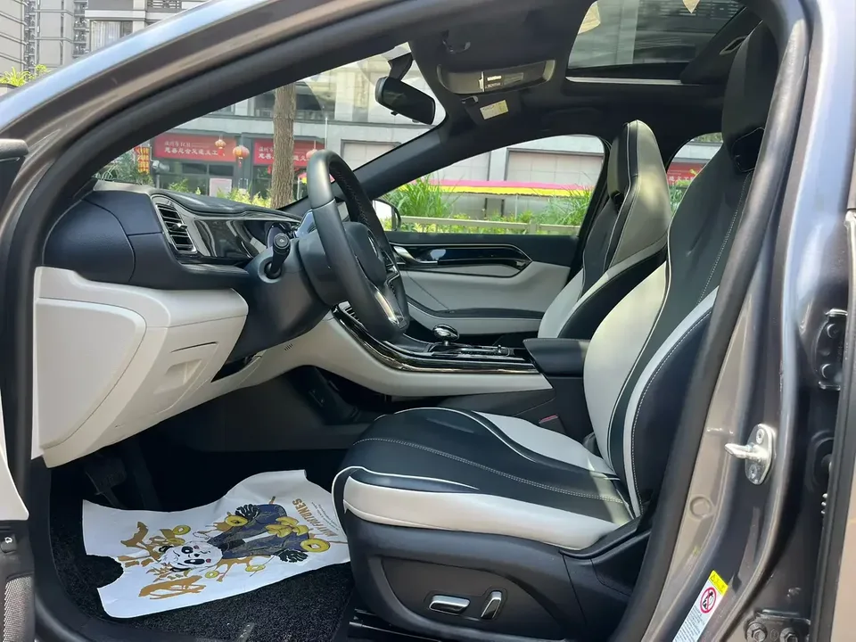 BYD Qin PLUS EV Qin PLUS EV 2021 400KM Luxury 2023 — thumbnail 5