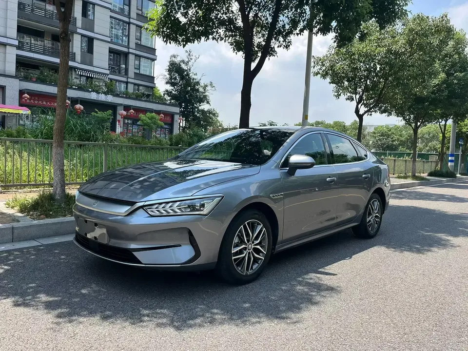 BYD Qin PLUS EV Qin PLUS EV 2021 400KM Luxury 2023 — photo 1, buy with delivery to Moscow