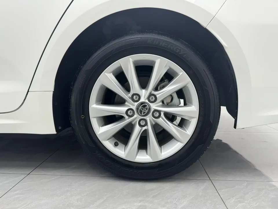 Toyota Corolla Corolla 2023 Intelligent Electric Hybrid Dual Engine 1.8L E-CVT Elite Edition 2024 — миниатюра 3