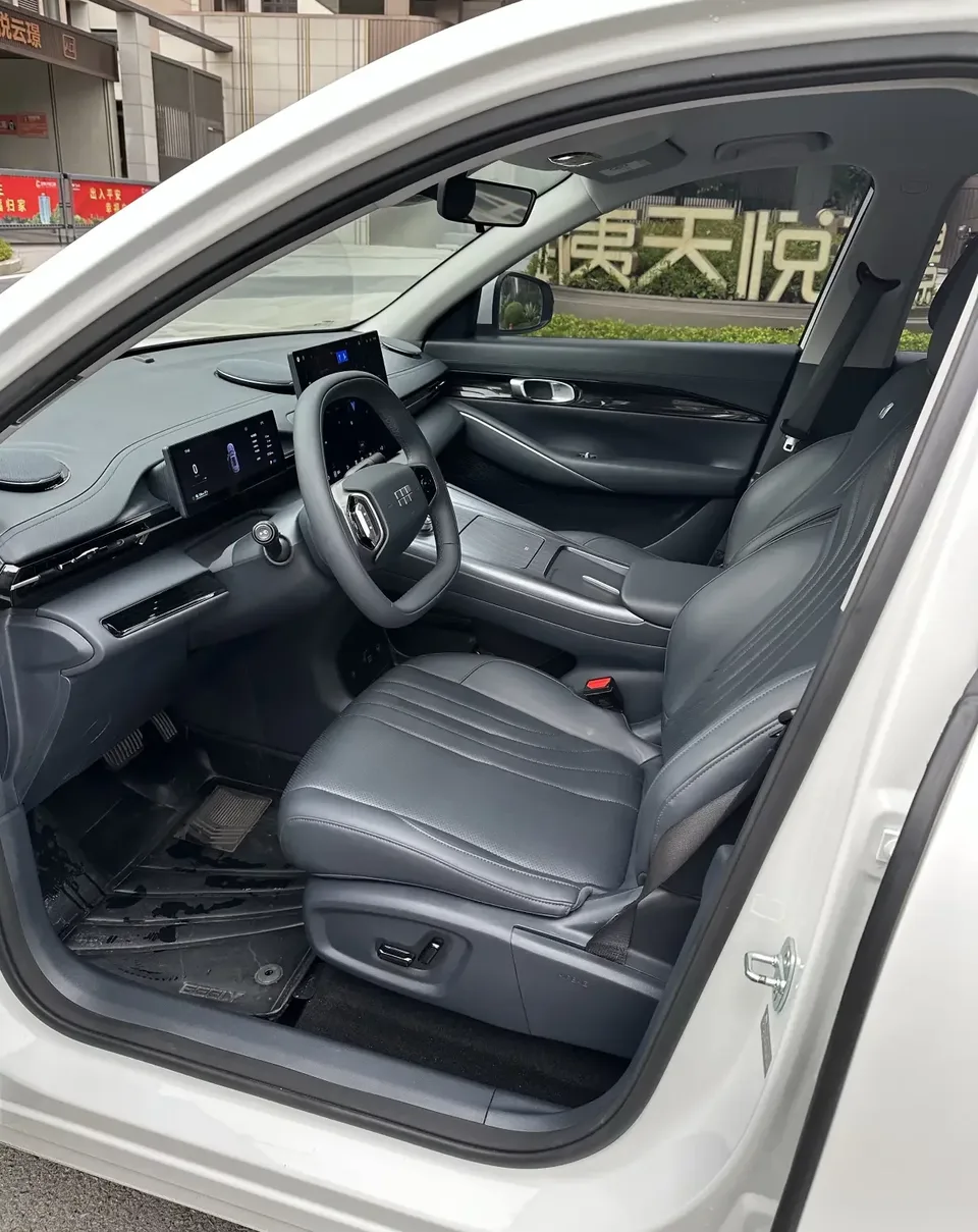 Geely Galaxy E5 Galaxy E5 2024 440km Departure Edition 2025 — миниатюра 3