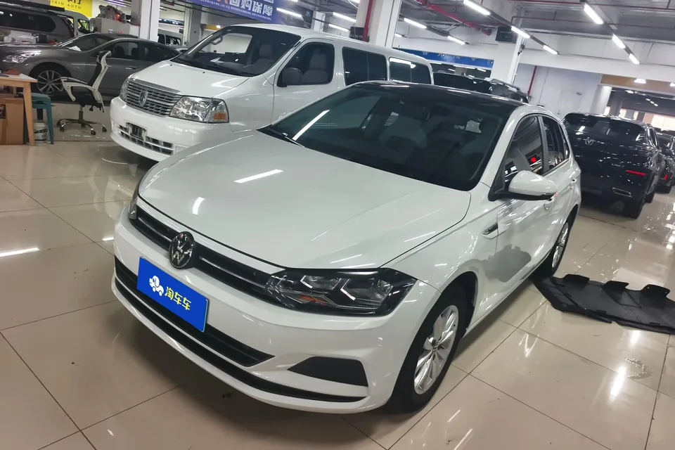 Volkswagen Polo Polo 2023 Modified Plus 1.5L Automatic Colorful Technology Edition 2024 — photo 1, buy with delivery to Moscow